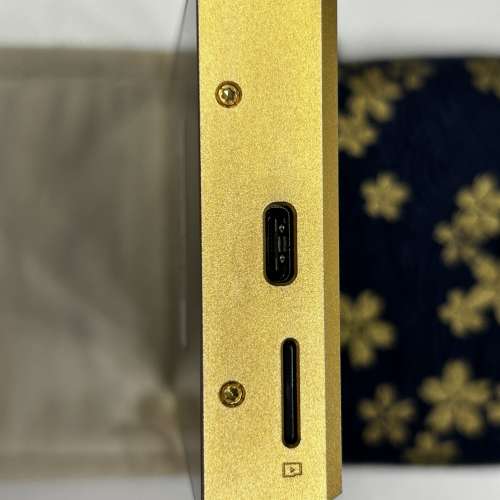 A&K SP1000M Gold 256Gb