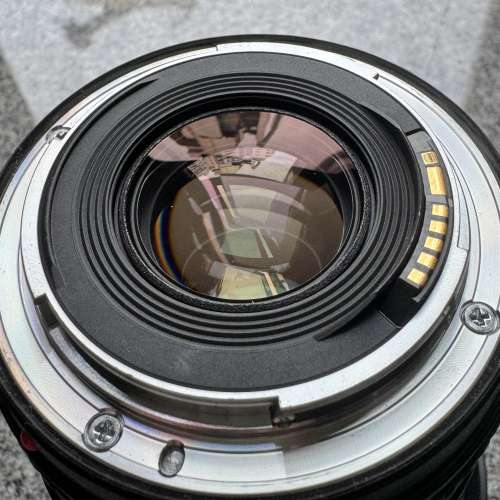 Canon EF 16-35MM f4 IS USM