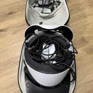 港行原裝 PS VR2 送官方充電座 外國品牌收納盒