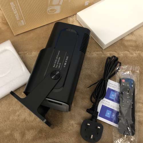 Smart Projector 4K Wi-Fi 6 (Dual Band 2.4/5GHz) , Native 1080P, Built-in Android