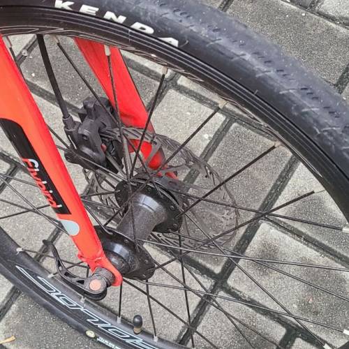 shimano 16速油煞摺車