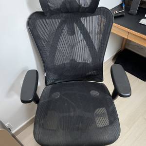 黑色人體工學電腦椅 全網布 SIHOO