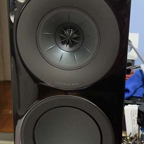 出售：KEF R3 黑色