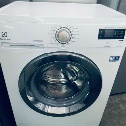 洗衣機 伊萊克斯 纖薄洗衣機 (7kg, 1200轉/分鐘) EWS1276CIU #二手電器 #最新款 包...