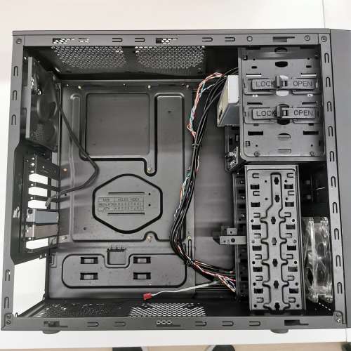 Cooler Master ATX Case Elite 431 Plus  機箱 硬碟快抽 + DVD