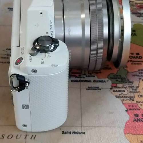 Sony A5000 ILCE-5000 Kit Set
