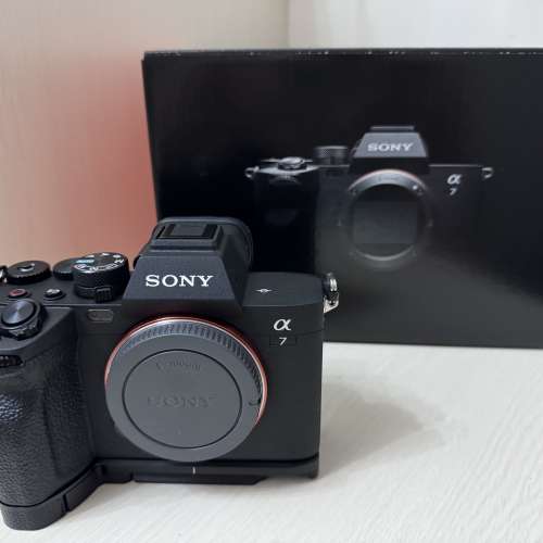 Sony a74