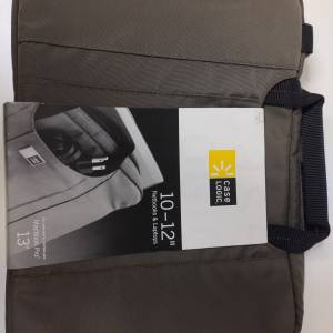 出售 Case Logic 13" 電腦手提袋