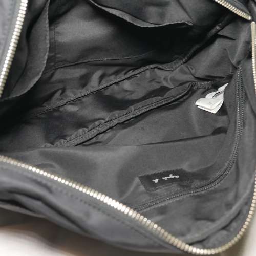 代友出售 Agnes'b 斜孭袋