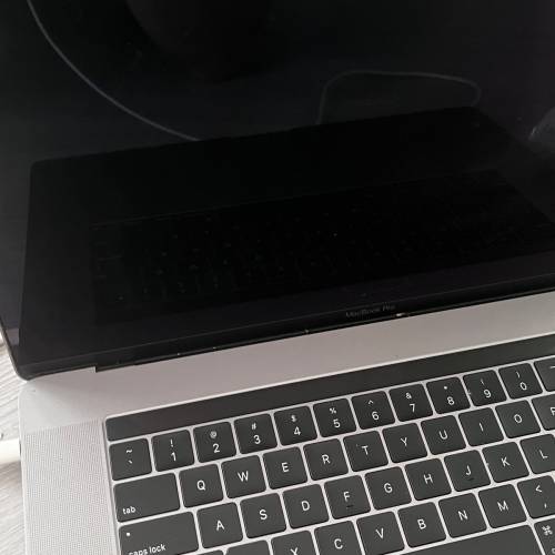 MacBook Pro 2019 Intel 15吋 512GB 16GB ram