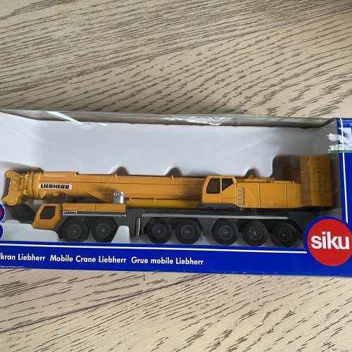 全新 Siku 1:87 1886 合金吊機車 LIEBHERR Mobile Crane