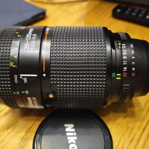 Nikon AF 35-135 3.5-4.5