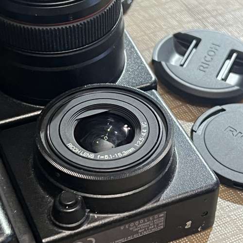Ricoh GXR set (GR 28mm F2.5, GR 50mm F2.5, A12 M Mount, S10)