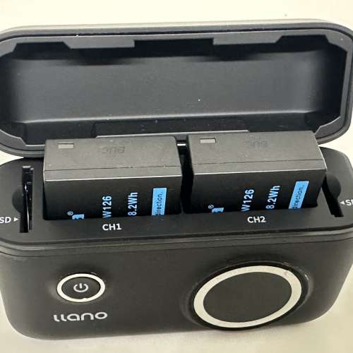 綠巨能快充充電器