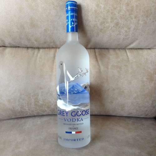 🥃 GREY GOOSE VODKA FRANCE 100cl 1L 40% 全新 伏特加 法國 醇酒 美酒 🍷