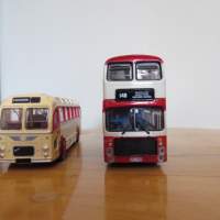 1:76 Bus x 2