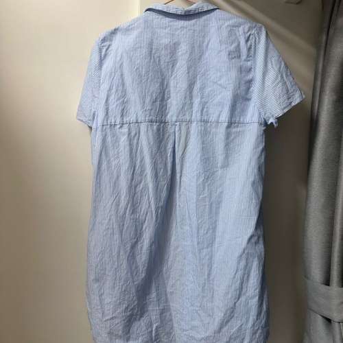 Zara  Size: XS Length: 70cm