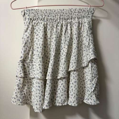 碎花裙 Made in Korea Free size Waist: 54-66cm Length: 39cm