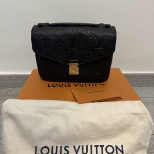 Louis Vuitton LV Pochette Metis M41487 Black