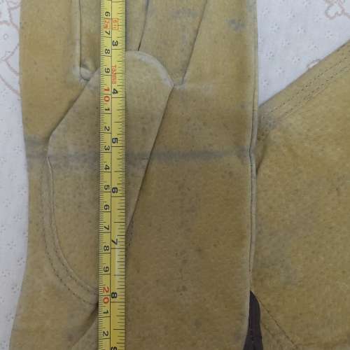 全新 啡色全皮燒焊手套一對 燒焊手襪 建築手套 勞工手套 野營燒烤手套 耐磨 耐熱 寵...