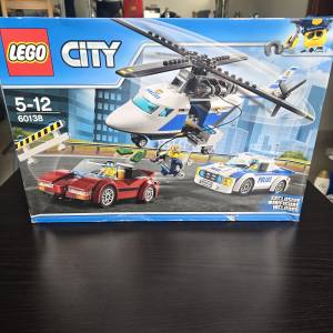 Lego City 60138