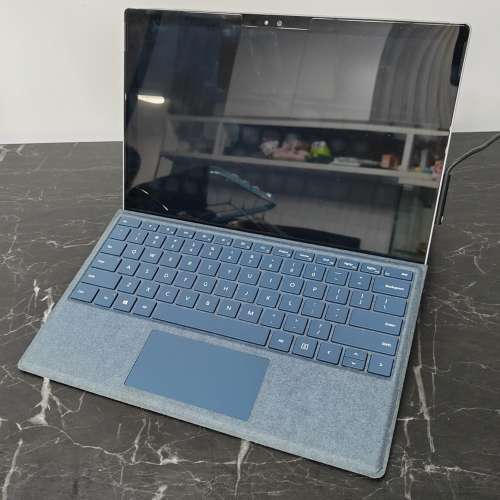 Surface 4 Pro, 連keyboard, 128GB SSD, 4GB Ram