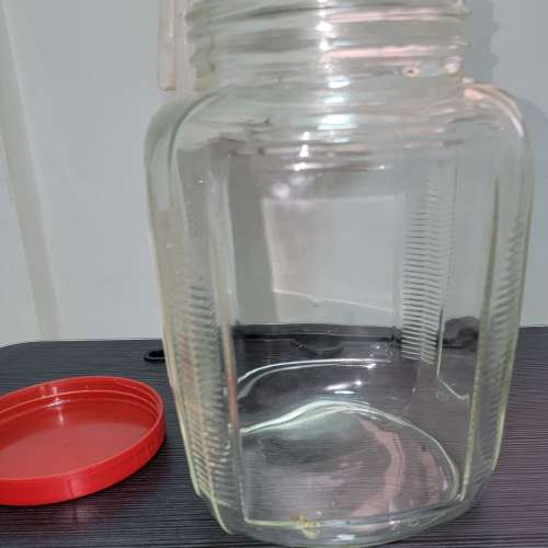 1990 年時代 膠蓋 大厚 玻璃瓶樽 多用途 承載 收納 貯存 散裝 物品 可裝 補酒 浸梅...