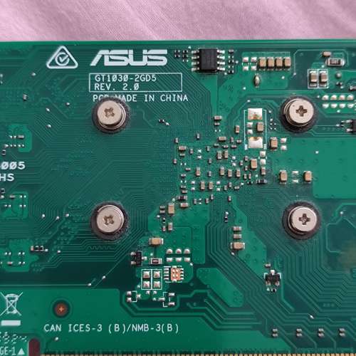 Western Digital 500gb SSD M2送rtx1030+2d顯卡