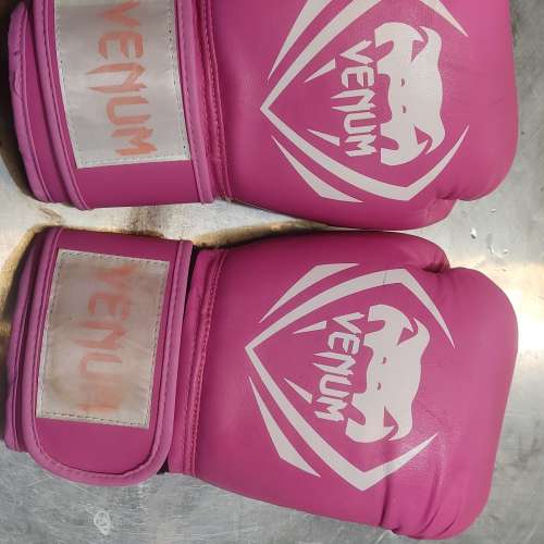 拳套10安士同12安士