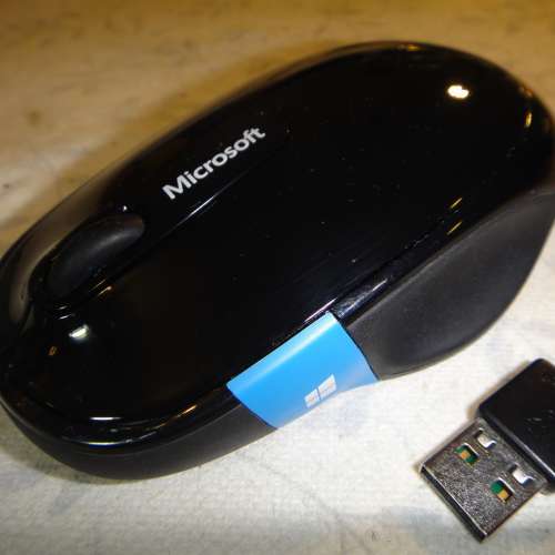 Microsoft Sculpt Comfort Mouse