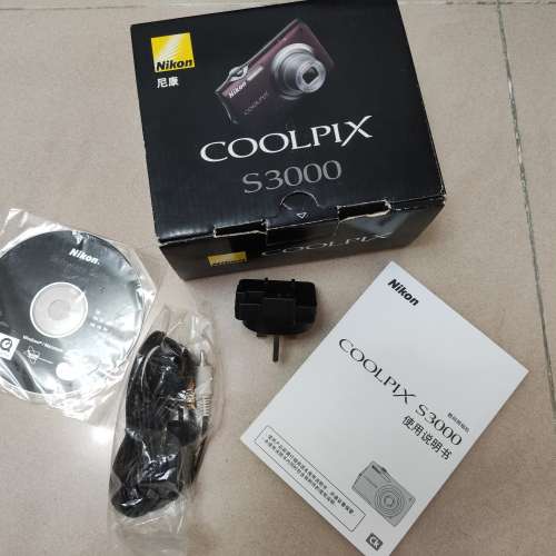 Nikon Coolpix S3000 12.0 MP DC相機 紫紅色