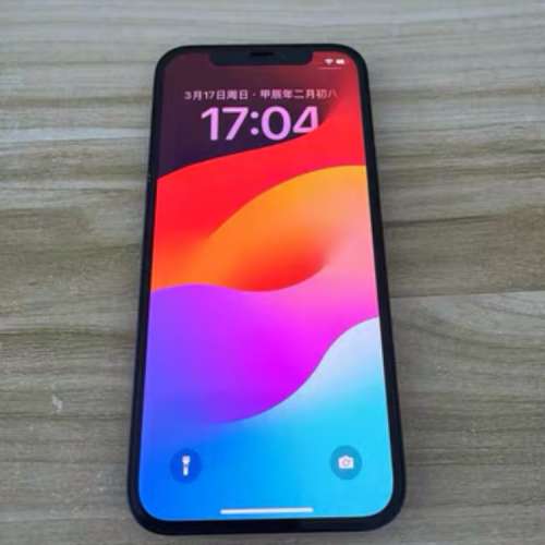 IPhone 12 256G 自用機，電池續航：100 ％！