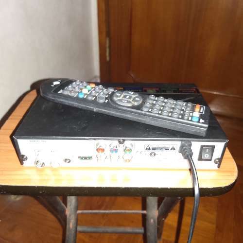 EI8HT 仔高清機頂盒