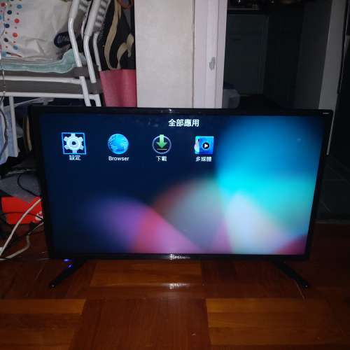 TopconPro 32” SMART LED iDTV