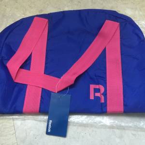 🏀 REEBOK Sport Travel Bag NEW 全新 運動 手提袋 旅行袋 包 ✈️