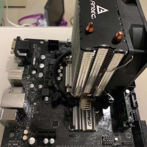I3 10100 + ASRock H410M-HDV
