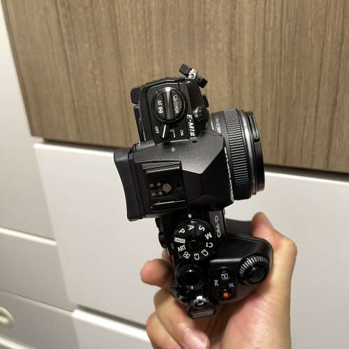 Olympus EM1 Mark ⅱ 14mm f2.5 Lens 99% New