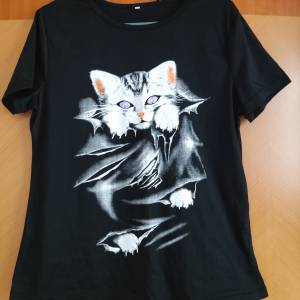 全新黑色貓咪圖案短袖T-Shirt 上衣 T恤 襯衫 襯衣 tee恤 短袖衫