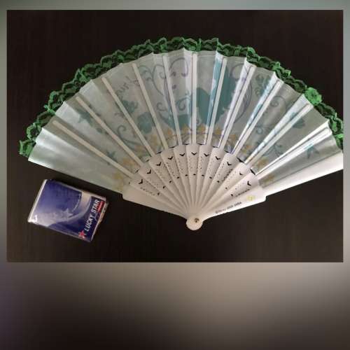 全新 Disney 迪士尼 Princess Ariel 美人魚 扇子 罕有