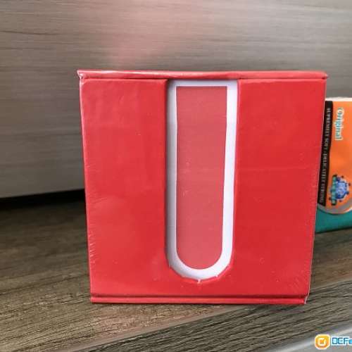 全新 I Square memo 紙 一大疊 8.5cm x 8.5cm x 高9cm