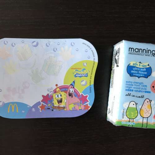 全新 滑嘟嘟 飲筒 連memo 紙 禮物包 ，油麻地交。