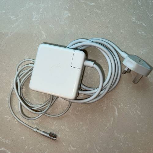 原廠Apple 85W MagSafe Power Adapter Model No. A1343