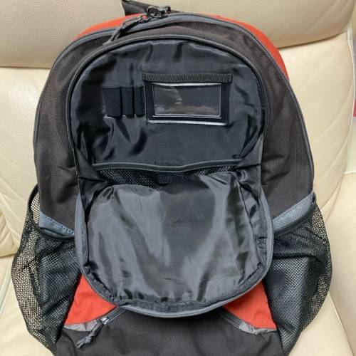 Targus backpack 🎒 背囊 書包 背包 45x35x13cm