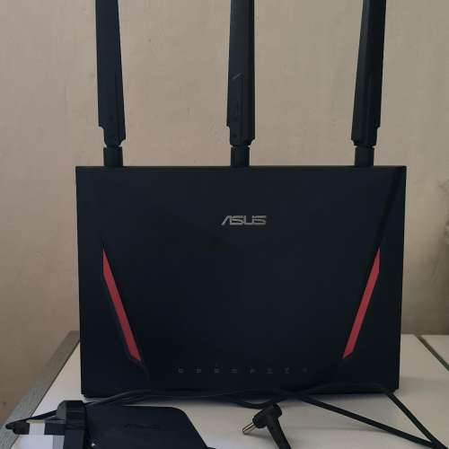 出售ASUS AC86U router
