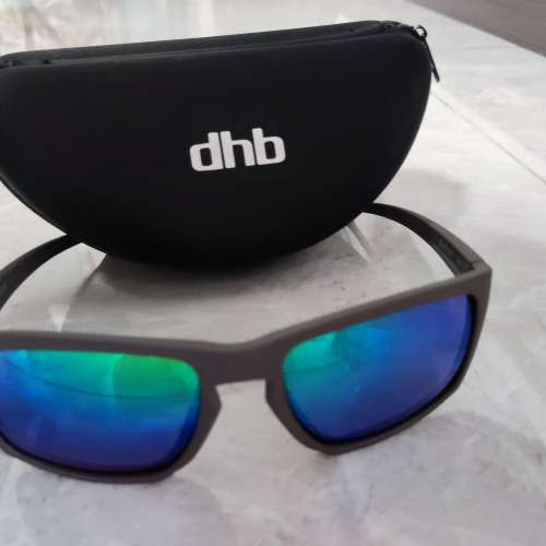 Dhb太陽眼鏡一副