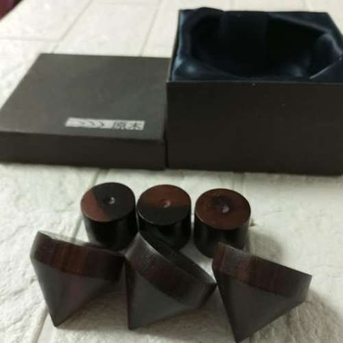 花梨木釘腳三粒