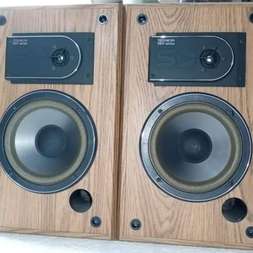 Sound dynamics 100Ti 書架canada