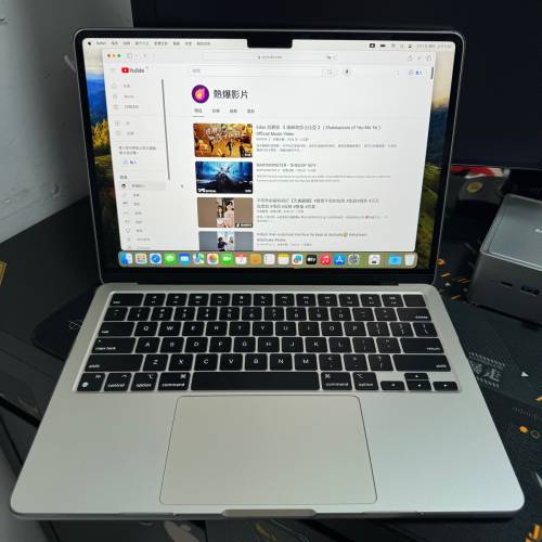 購入兩星期 MacBook Air M2 金色 8+256 行貨