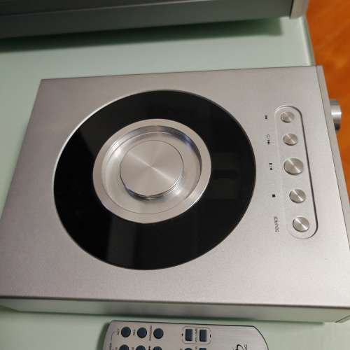 山靈，頂揭蓋式CD機，全功能數播