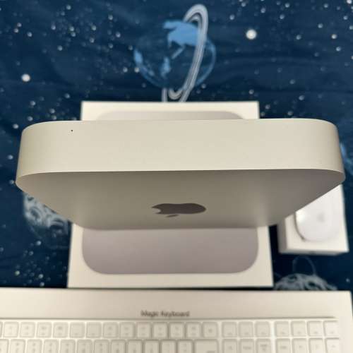 Apple Mac Mini M2 Pro 10-core/16GB/512GB + Magic KB + Mouse (99.99% new)